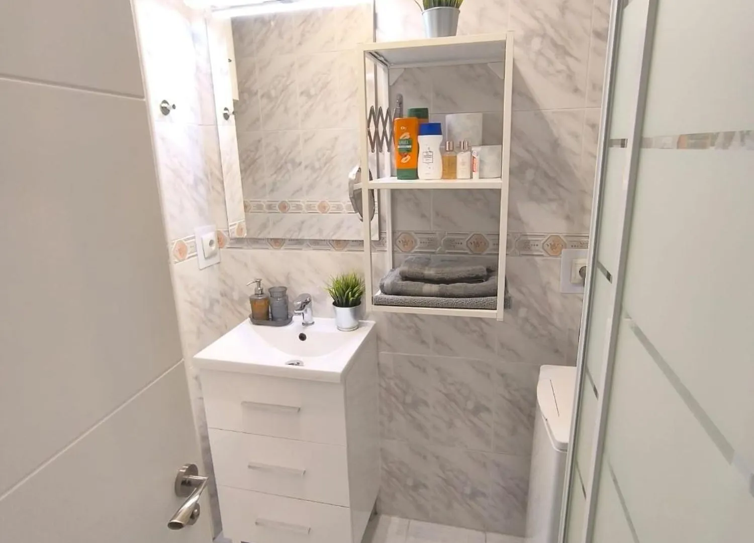 Benalma Home - Hermoso Estudio Cerca De La Playa Y De Todo! Benalmádena 0*,  Espagne